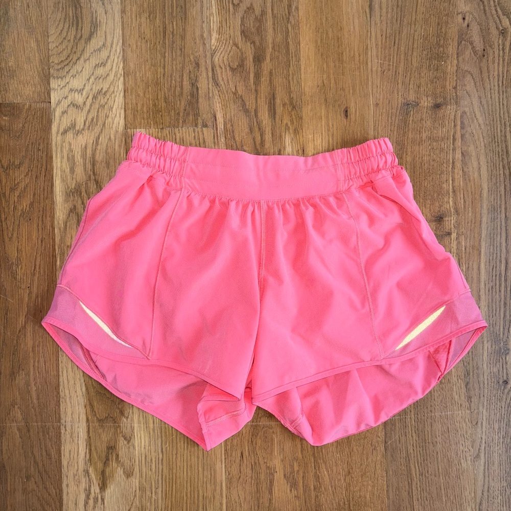 Lululemon Hotty Hot Lined Short “2